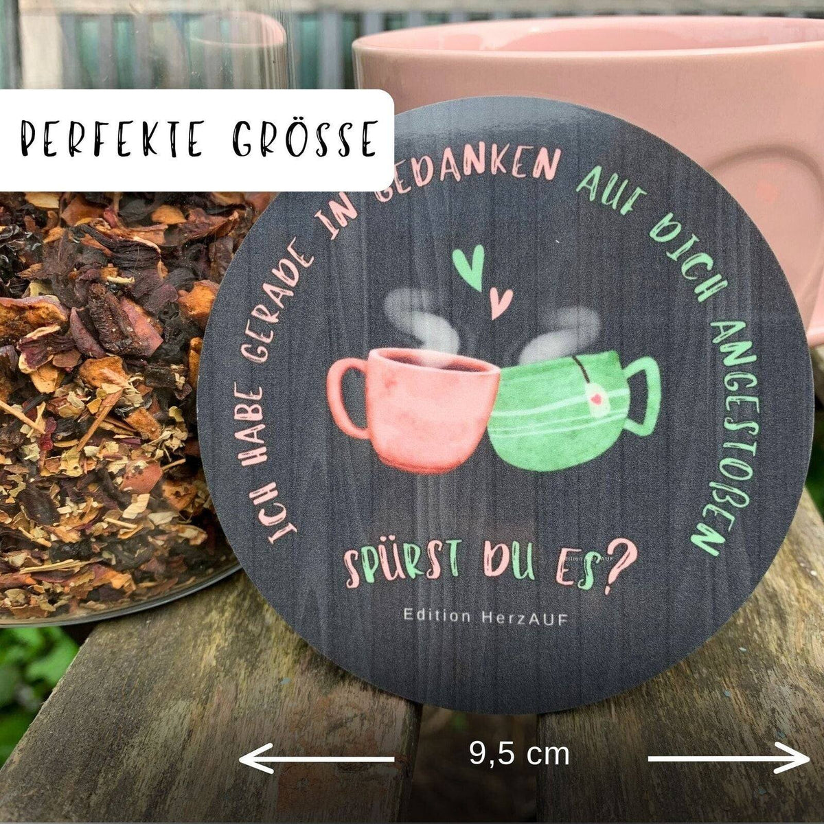 Herzlichen Glückwunsch Geschenk zum Gratulieren aus der Ferne_ Getränke Untersetzer AUF DICH ANGESTOßEN – perfekte Größe