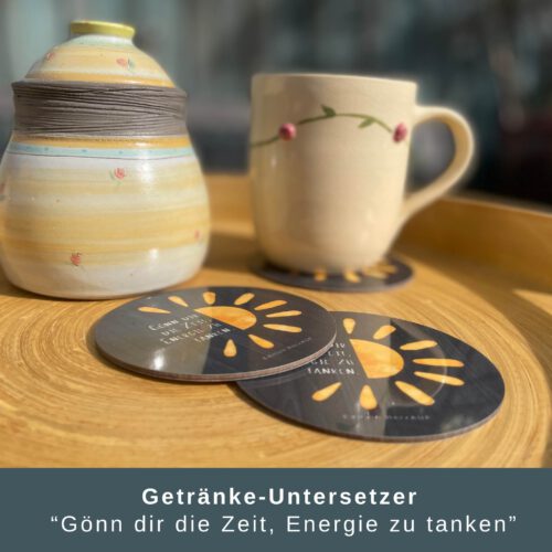 Geschenkset für Onkel – Frühstücksbrett „Guten Morgen Lieblingsonkel“ mit Getränkeuntersetzer & individualisierbarem Halter aus Buchenholz – Bild 4