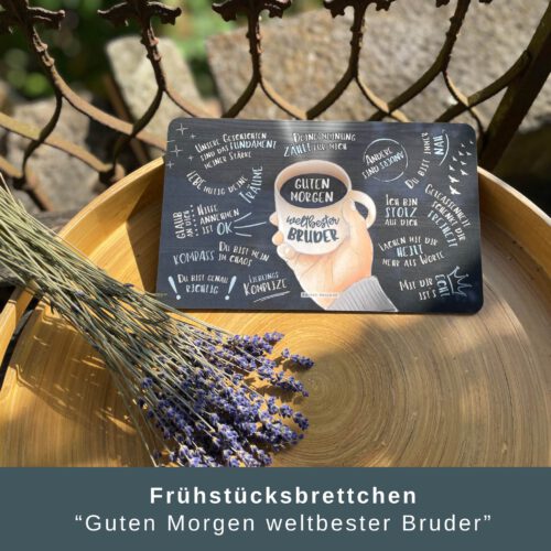 Geschenkset für Bruder: Frühstücksbrett „Guten Morgen Bruderherz“, Getränkeuntersetzer mit Halter aus Buchenholz - Weihnachtsgeschenk – Bild 2